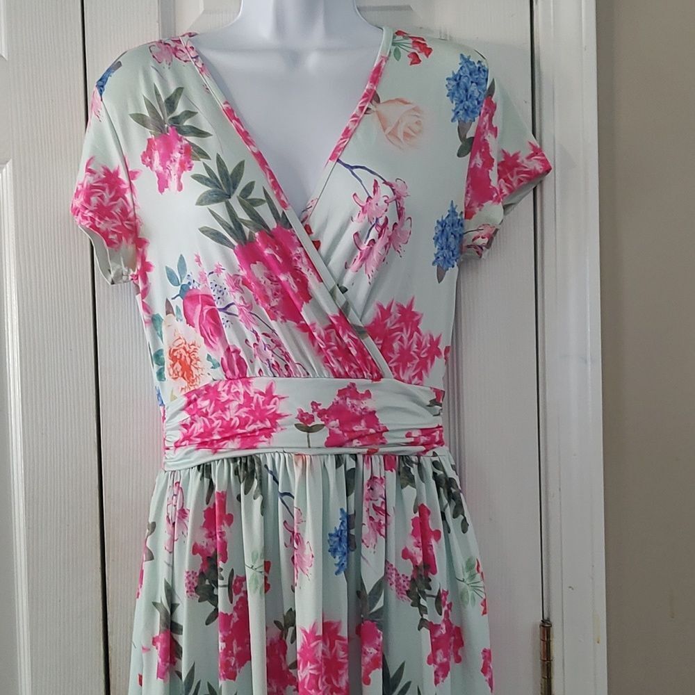 Ouges pale mint green floral print maxi dress sum… - image 3